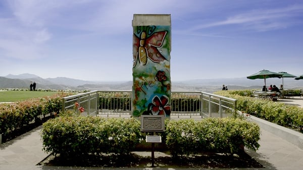 A piece of the Berlin Wall outside the Ronald Reagan Presidential Library in Simi Valley, California. Photo: Orjan F. Ellingvag/Dagens Naringsliv/Corbis via Getty Images