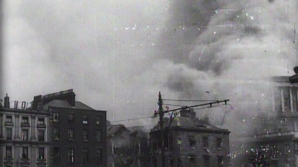 The Four Courts ablaze in 1922