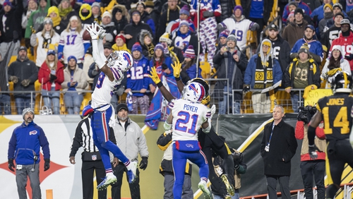 Buffalo Bills starting CB Levi Wallace carted off following Week