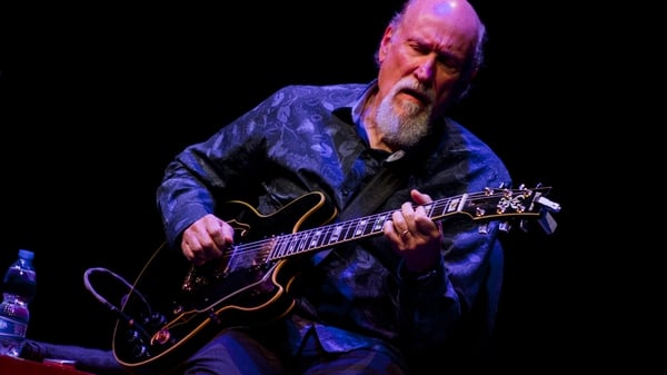 Still wowing the faithful: 67-year old John Scofield performing in Rome last February