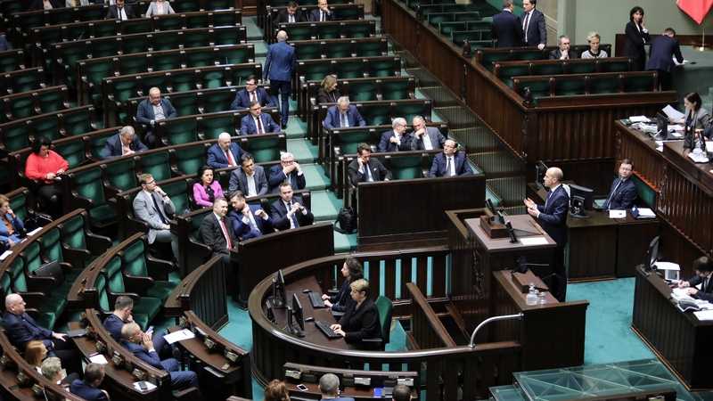 Poland's lower house approves controversial reform