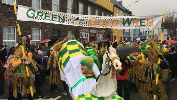 Wrenboys take over Dingle to collect for charity