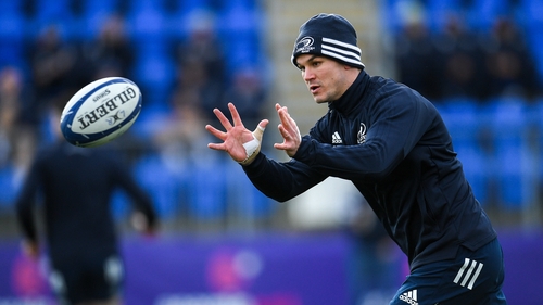 Johnny Sexton: Ireland fly-half making 'good progress' from knee injury