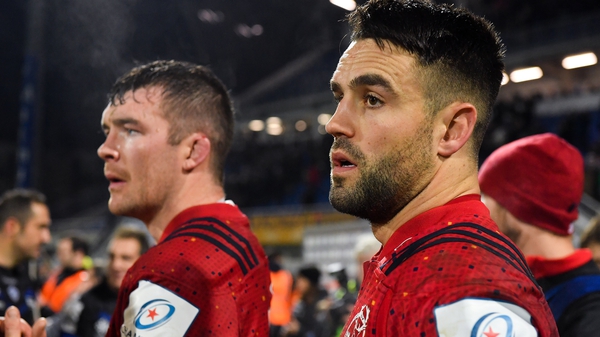 Conor Murray (R) and Peter O'Mahony will look to lead Munster to a big victory
