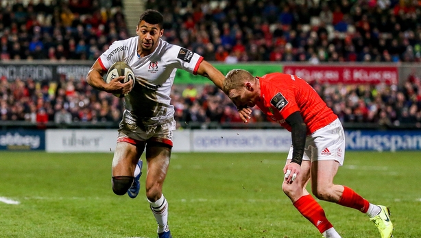 Keith Earls in action against Racing 92
