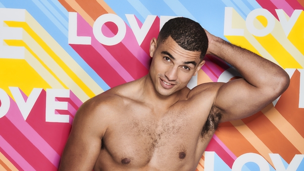 Love Island S Connor Vows To Wait For Sophie