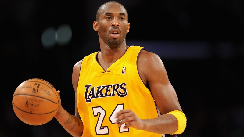 Kobe Bryant & daughter killed in helicopter crash