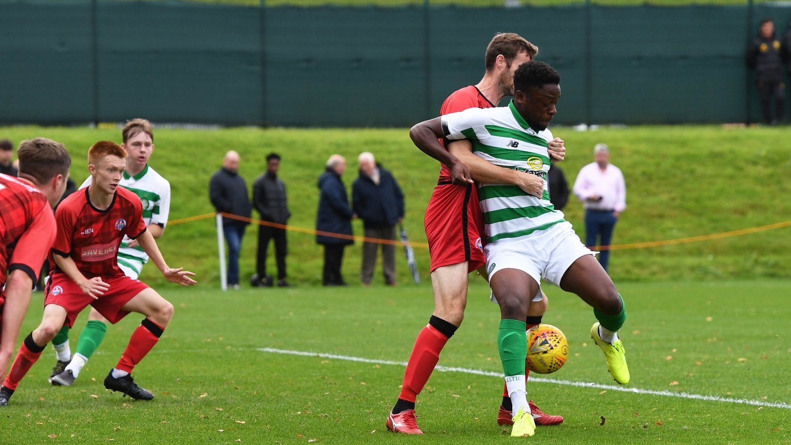 Afolabi moves to Dunfermline on loan