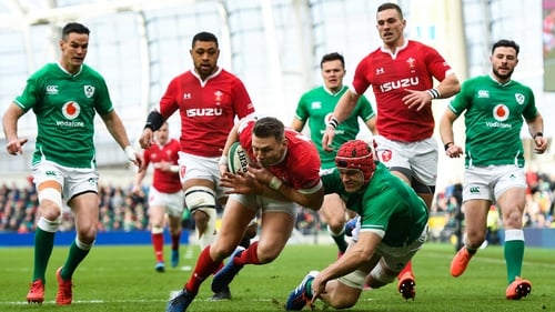 Dan Biggar is hoping that the Six Nations will be played in front of fans