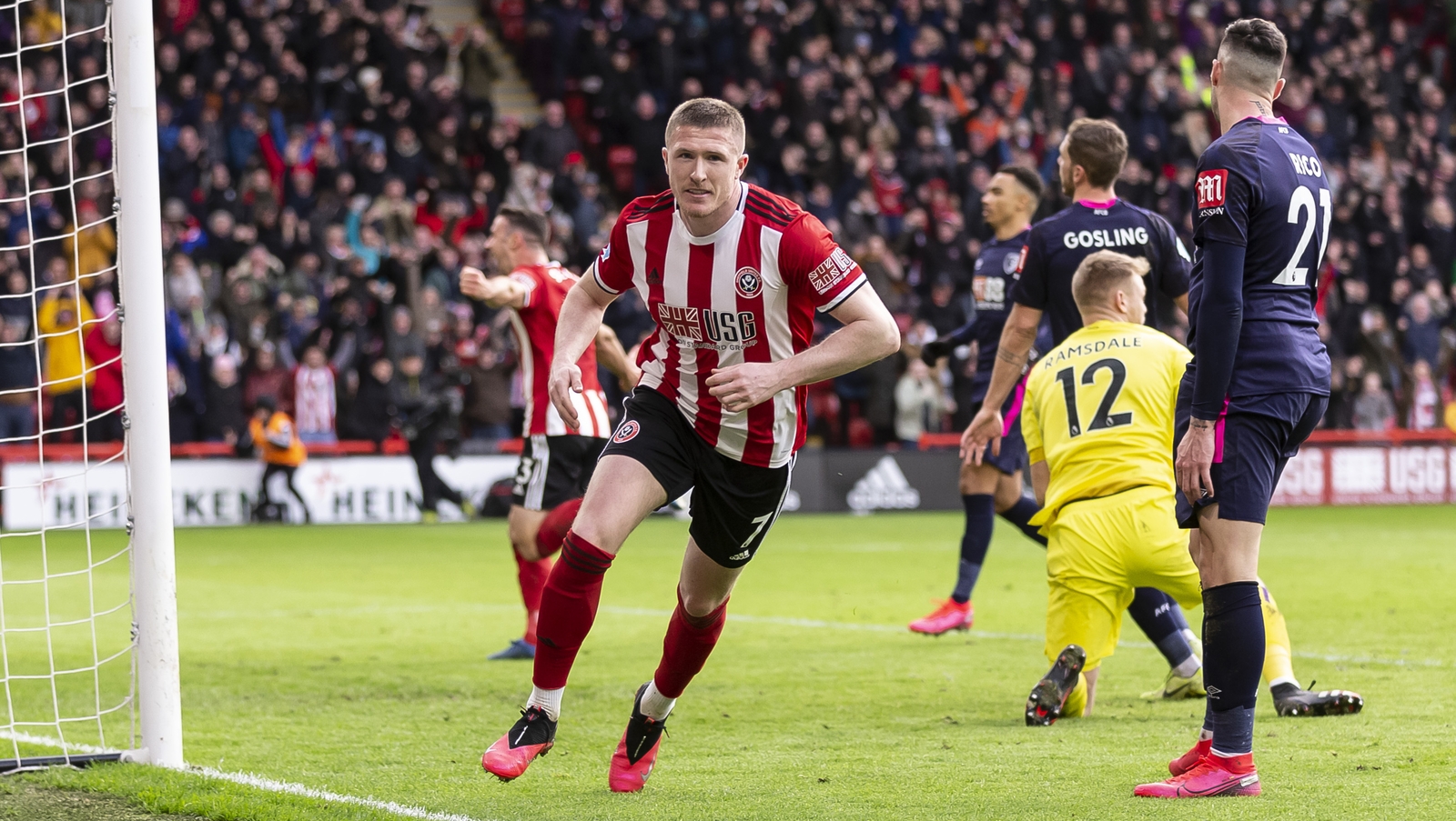 Sheffield United beat Bournemouth to close on top four