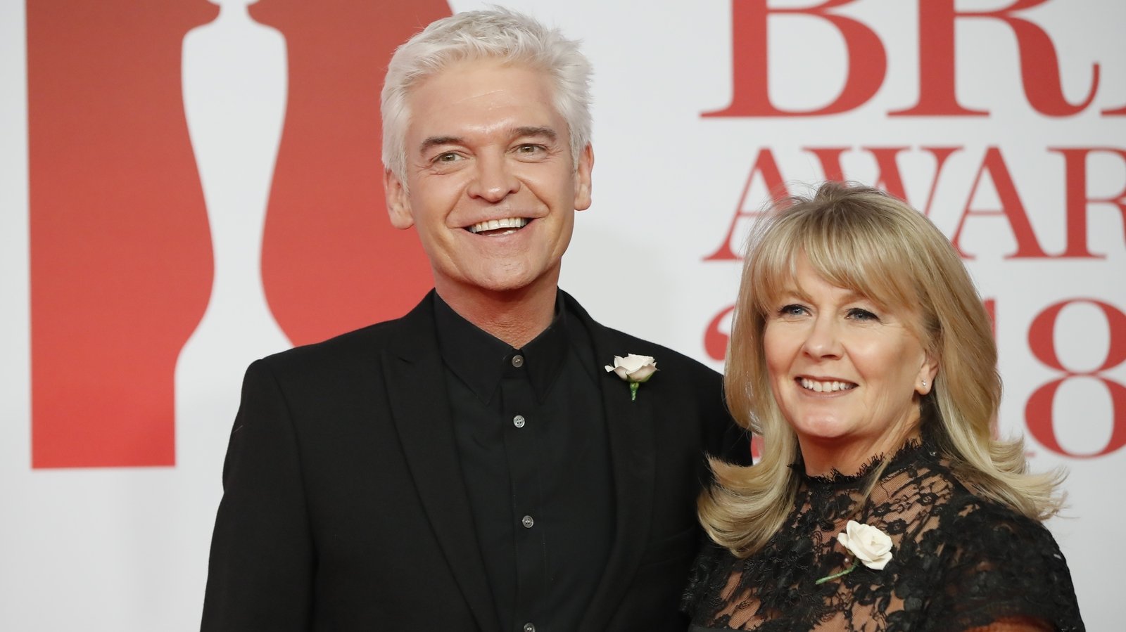 Schofield's wife supports husband's 'brave step'
