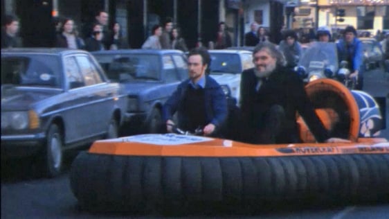 Richard Kiel on a Hovercraft in Dublin City Centre (1980)