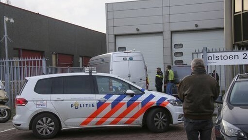 Two letter bombs explode in Netherlands