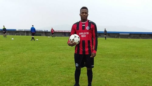 Mamoud Mansaray playing for Calry Bohs