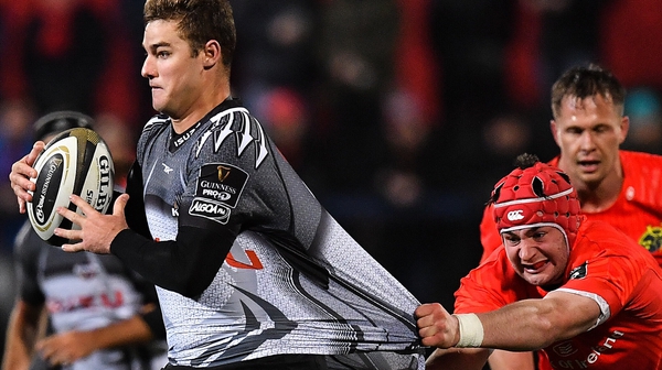 Southern Kings' Edmund Ludick (L) in action against Munster earlier this year