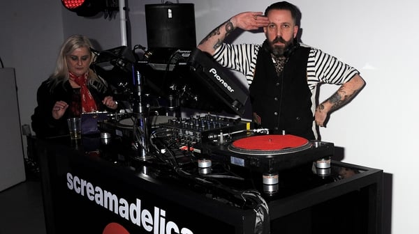 Andy Weatherall performs at the Wyld bar for a Primal Scream after party in November, 2010 in London (Photo by Dave M. Benett/Getty Images)
