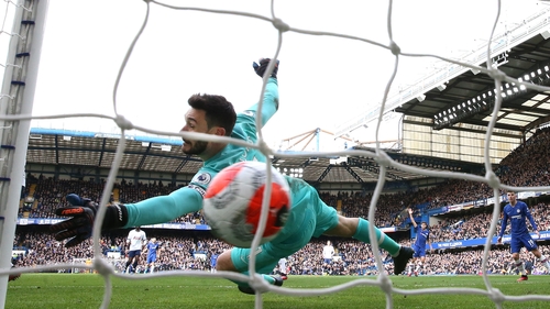 Olivier Giroud's effort whistles past Hugo Lloris