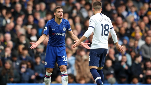 Cezar Azpilicueto confronts Tottenham's Giovani Lo Celso