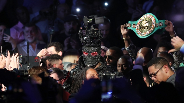 Wilder thought his ring-walk outfit was too heavy