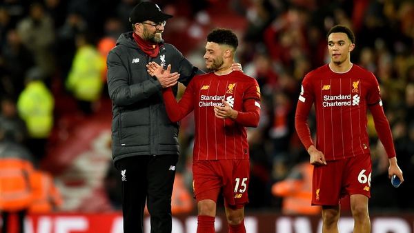 Jurgen Klopp with Alex Oxlade-Chamberlain and Trent Alexander-Arnold after the win over West Ham