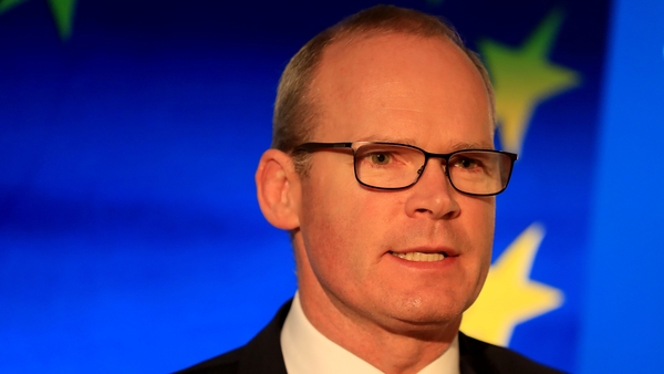 Simon Coveney said a coalition between Fine Gael, Fianna Fáil and the Green Party would require a new 