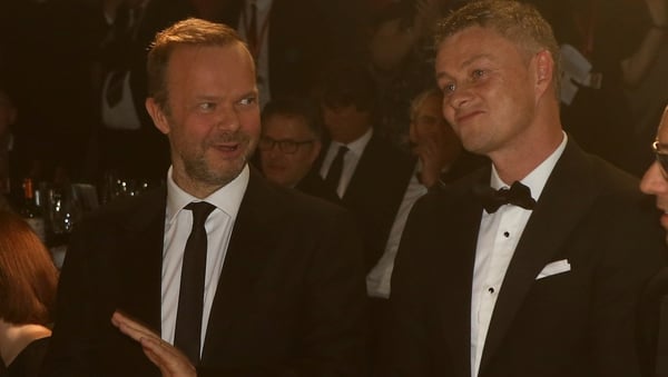Ed Woodward (l) and Ole Gunnar Solskjaer