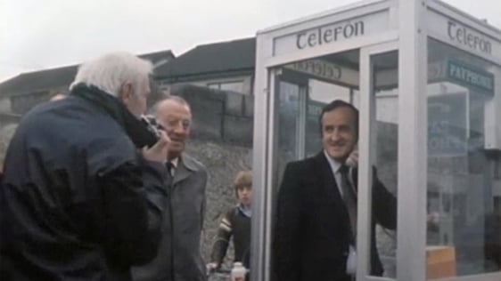 Albert Reynolds Launches Payphone (1981)