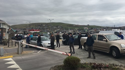 Protests continue in Dingle and Castletownbere
