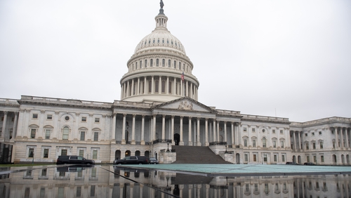 The committee is made up of well-known Irish-American politicians and business leaders
