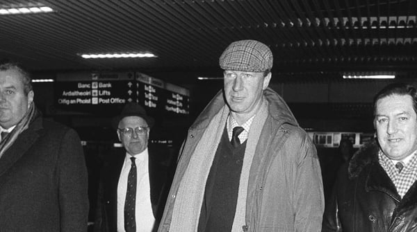 Jack Charlton at Dublin airport in February '86