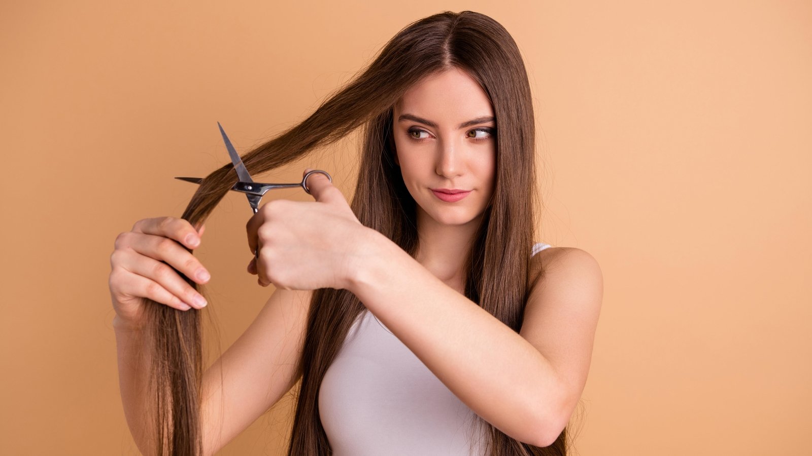 How To Cut Long Hair At Home For Woman at Ruby Jones blog