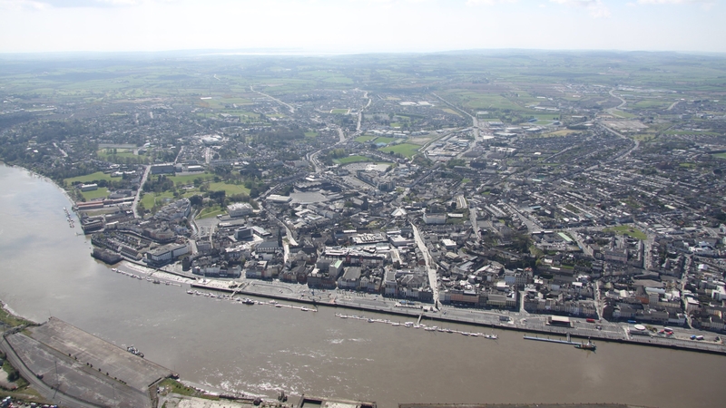 An tSiúir, Port Láirge