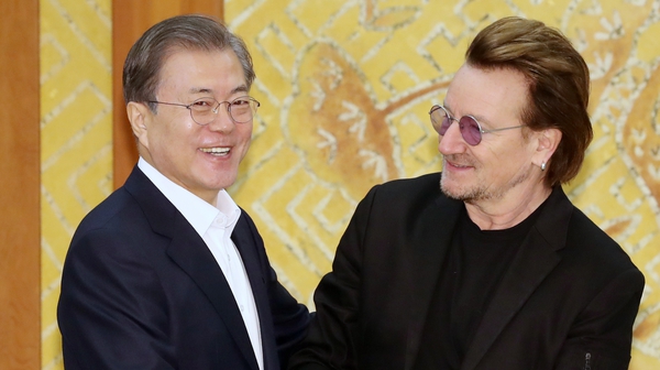 Bono met Moon Jae-in in December last year