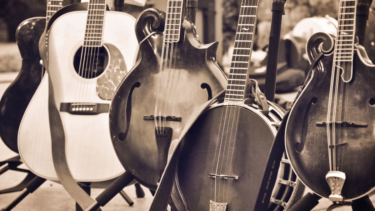 S2 E10: Music & History S2 E10: Music & History