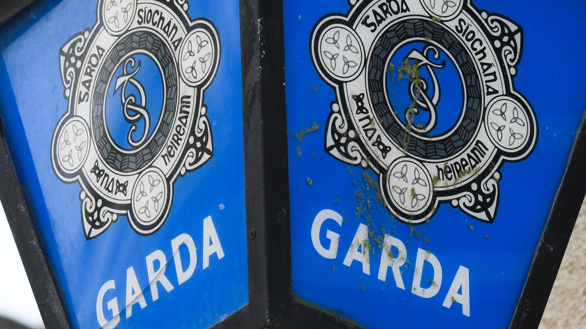 Singing Garda Superintendent Singing Garda Superintendent