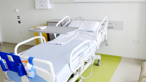 Figures show the number of vacant general beds in acute hospital has fallen