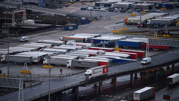 Hauliers say a 'substantial' customs agent shortage in the UK needs to be urgently addressed