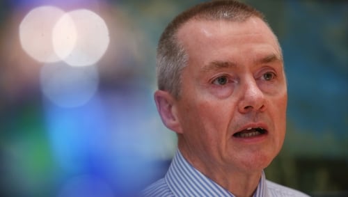 Willie Walsh said he does not see how airlines could carry the additional costs
