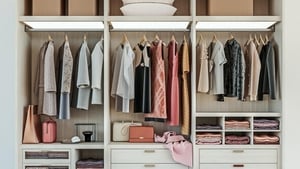 How to create a capsule wardrobe the smart way