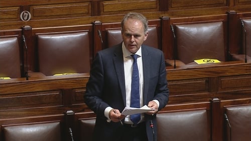 Govt loses Dáil majority as McHugh resigns FG whip