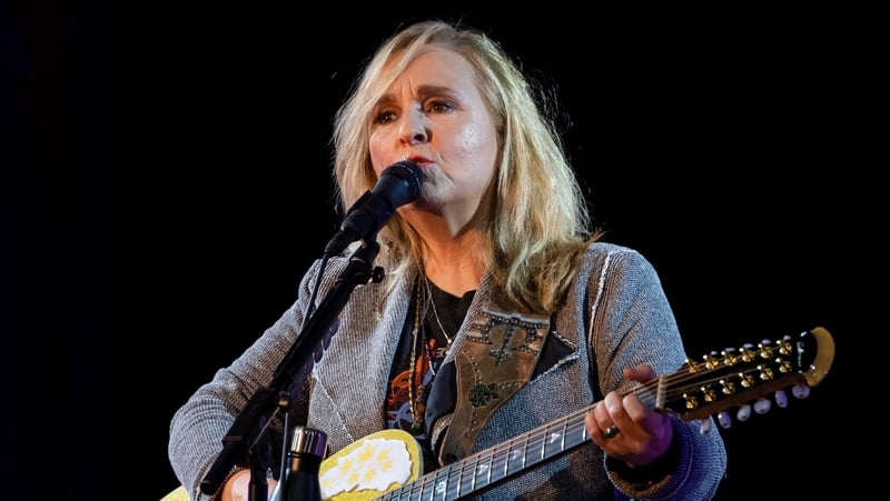 Singer Melissa Etheridge announces the death of her son