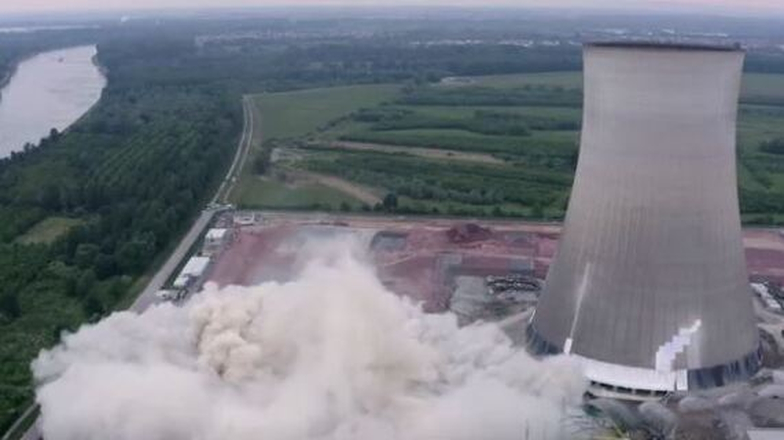 WATCH: Nuclear Cooling Towers Demolished In Germany