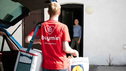 Buymie has a network of over 400 personal shoppers that deliver groceries from Lidl, Dunnes Stores and Woodies in Ireland within the hour