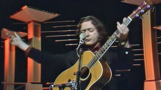 Rory Gallagher on the Late Late Show (1988)