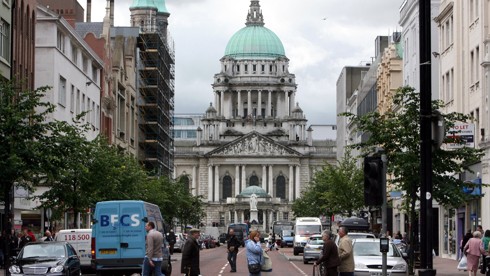 Ратуша в белфасте. Ратуша в белфасте. Белфаст находится. Площадь донегалл в белфасте. Белфаст находится.