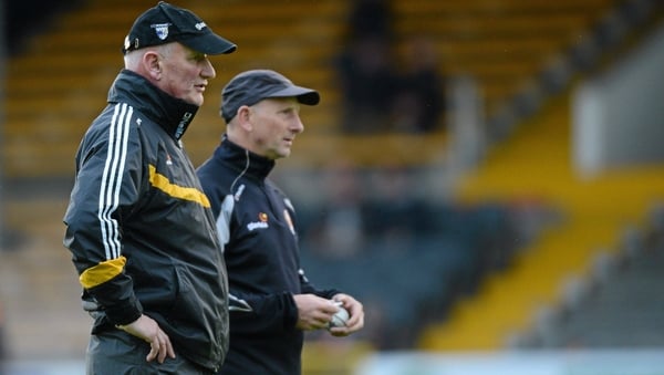 Brian Cody (L) and Martin Fogarty taking training ahead of the 2012 All-Ireland hurling final