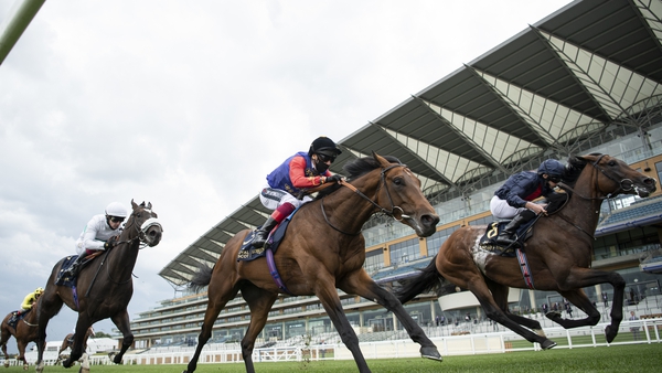 Russian Emperor ridden by Ryan Moore (right) got up in a thrilling finish