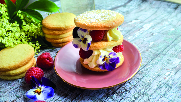 Elderflower cream biscuit towers