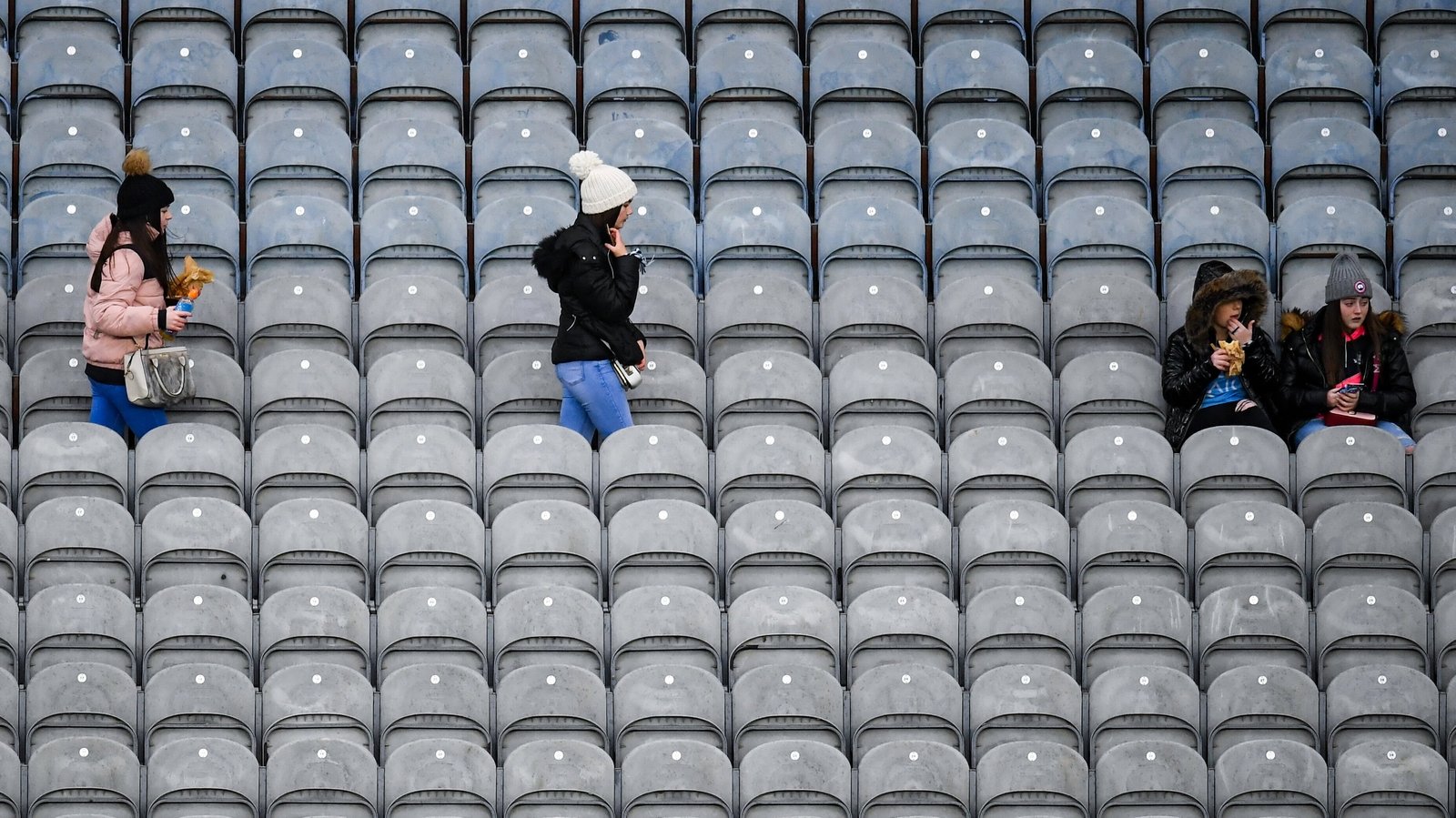 Spectators banned from sports events under new measures