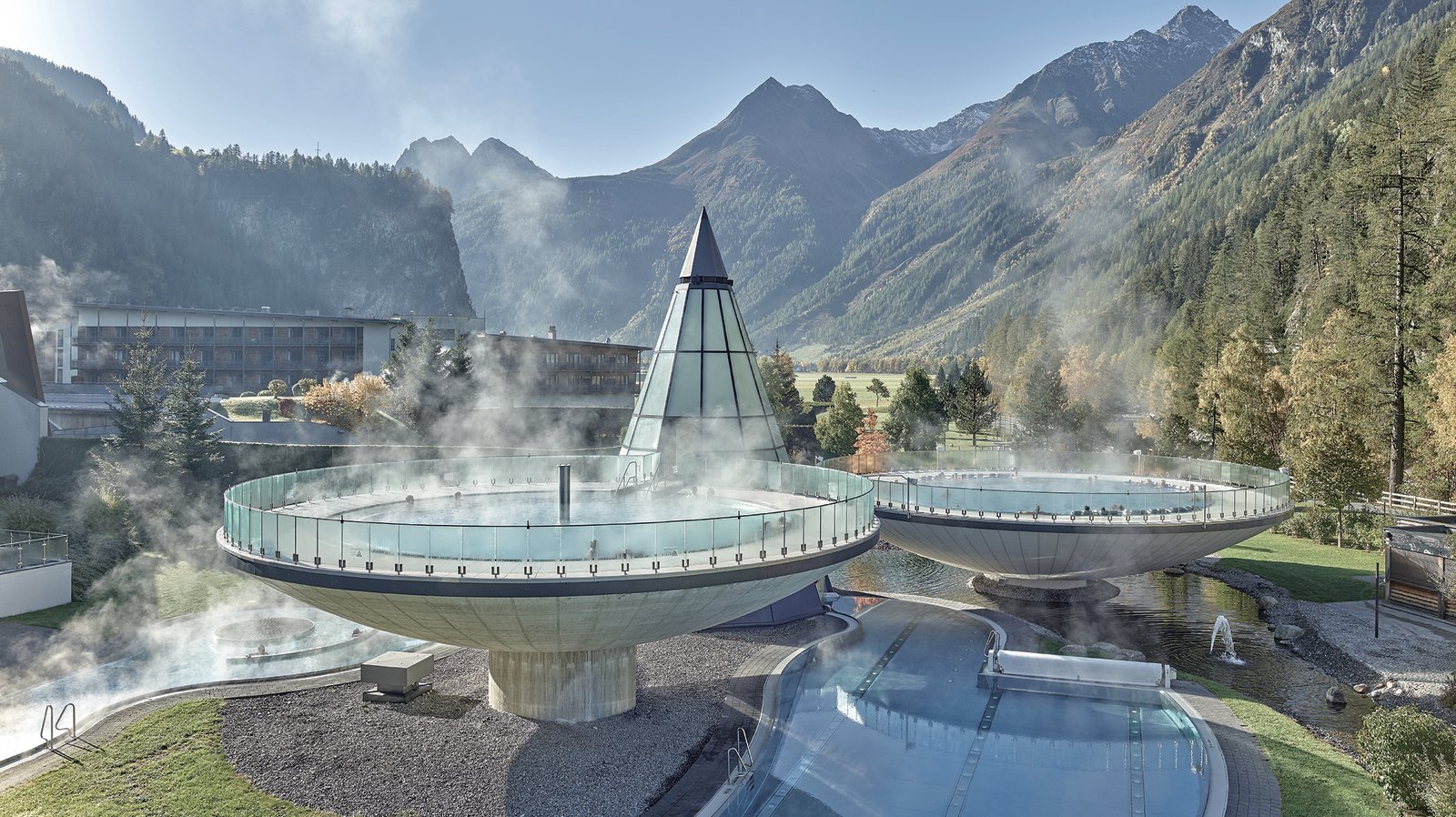 7 of the world's strangest, most beautiful swimming pools